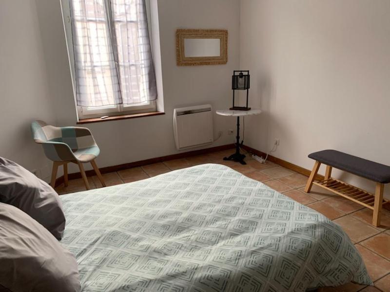 Appartement Avec Terrasse Gien Zewnętrze zdjęcie